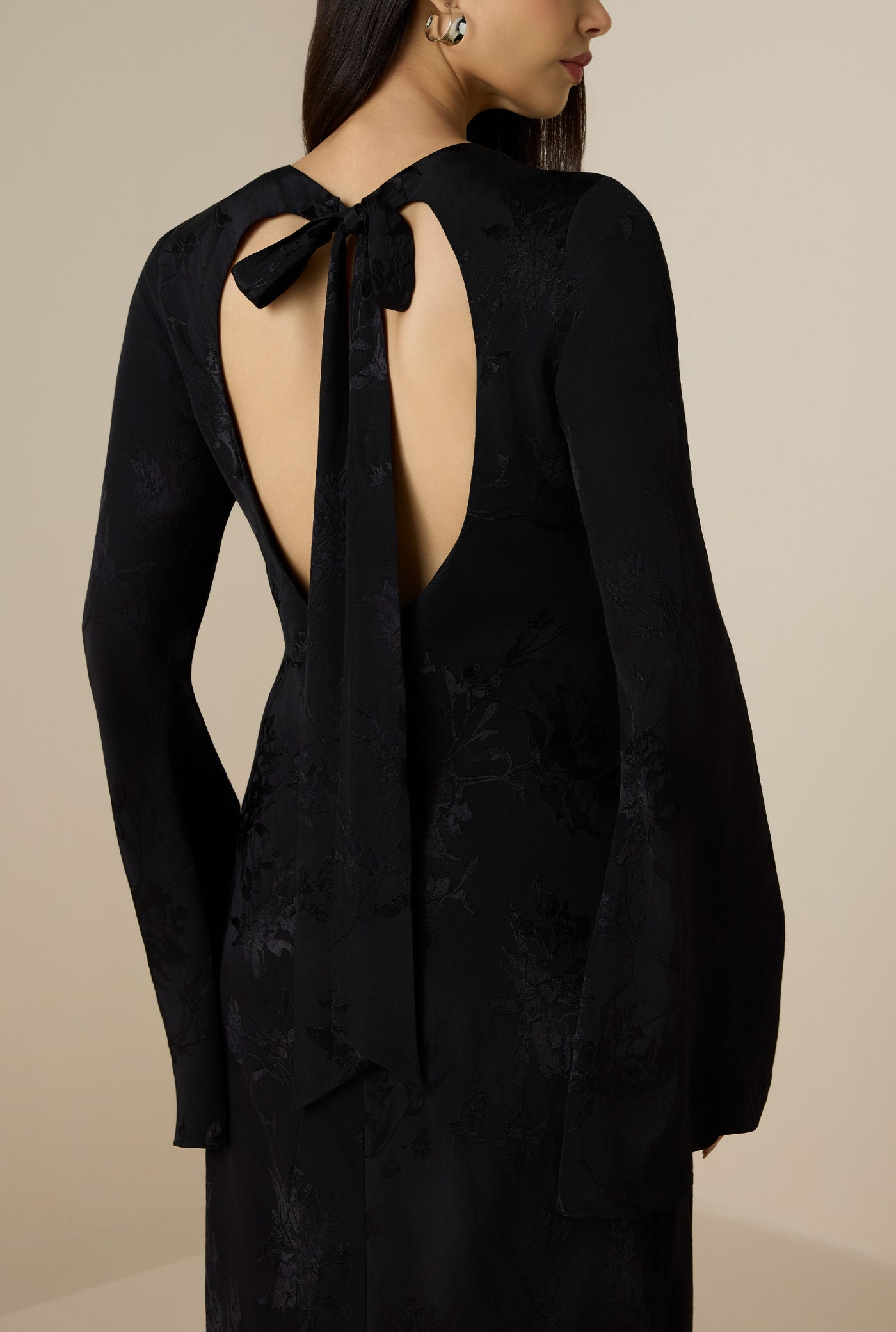 Aura Back Ties Maxi Dress