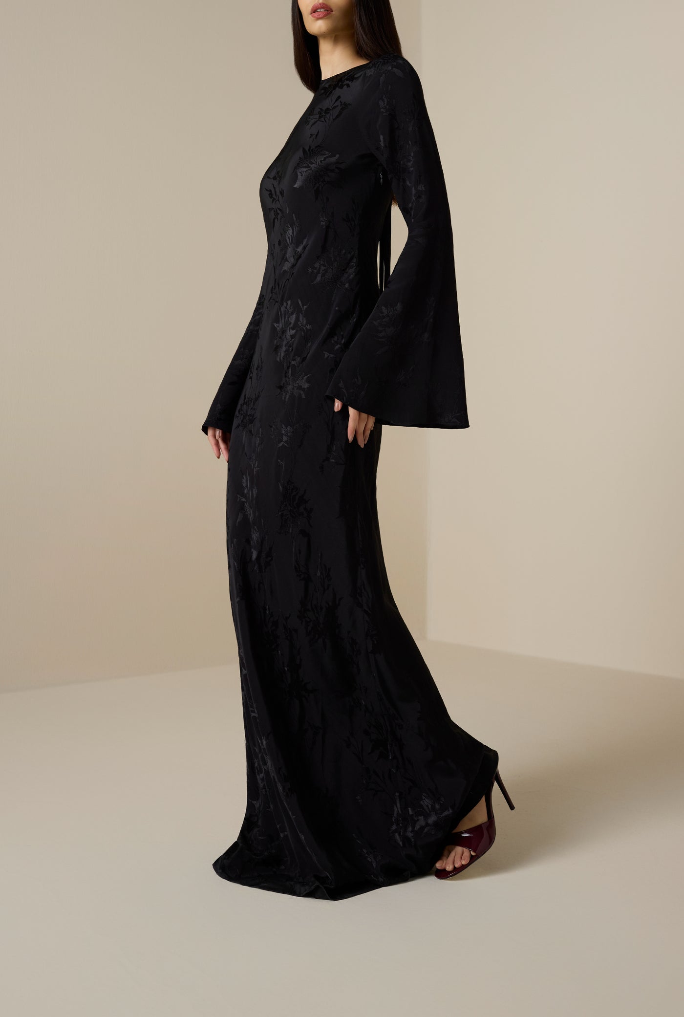 Aura Back Ties Maxi Dress